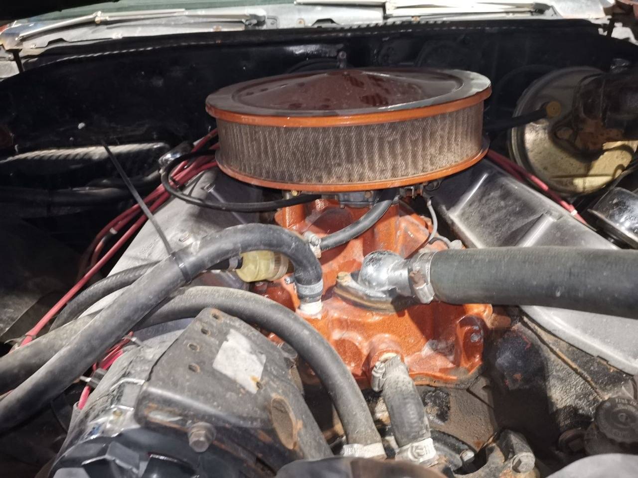 Vano motore V8 - dettaglio